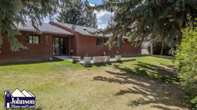 317 Cedar Ave Burlington #40
