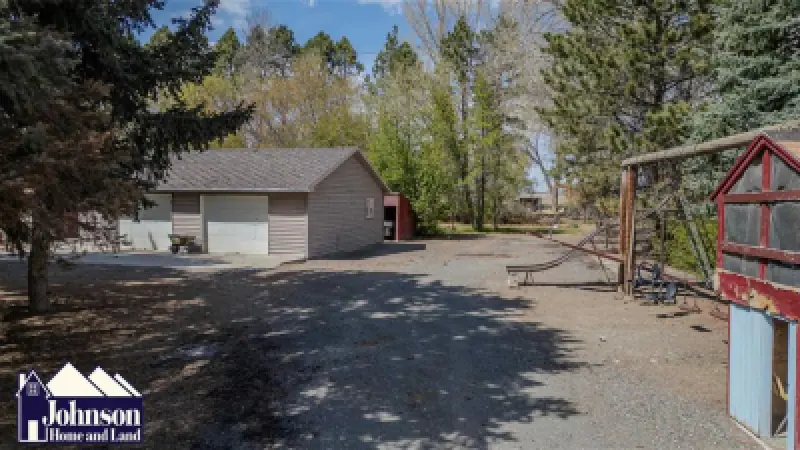317 Cedar Ave Burlington #41