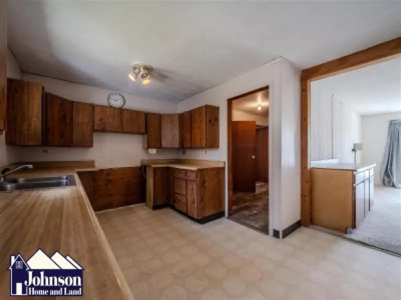 317 Cedar Ave Burlington #5