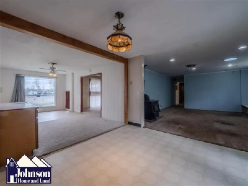 317 Cedar Ave Burlington #6