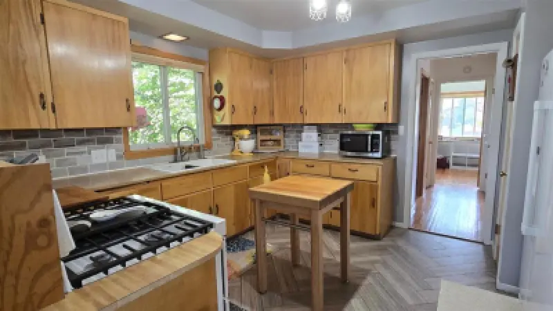 505 Avenue K Powell #12