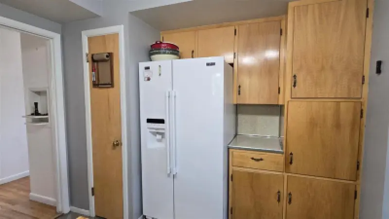 505 Avenue K Powell #13