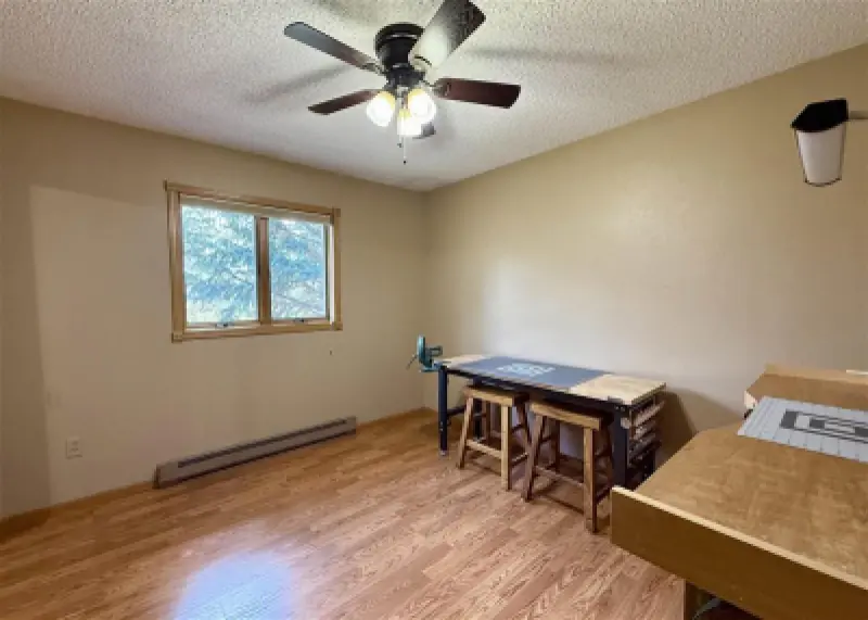 221 44th St N Cody #18