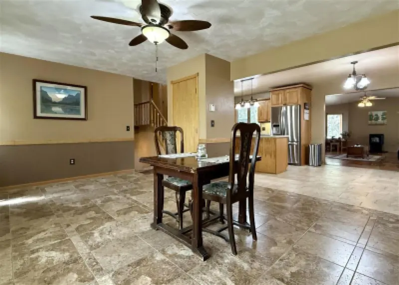 221 44th St N Cody #7