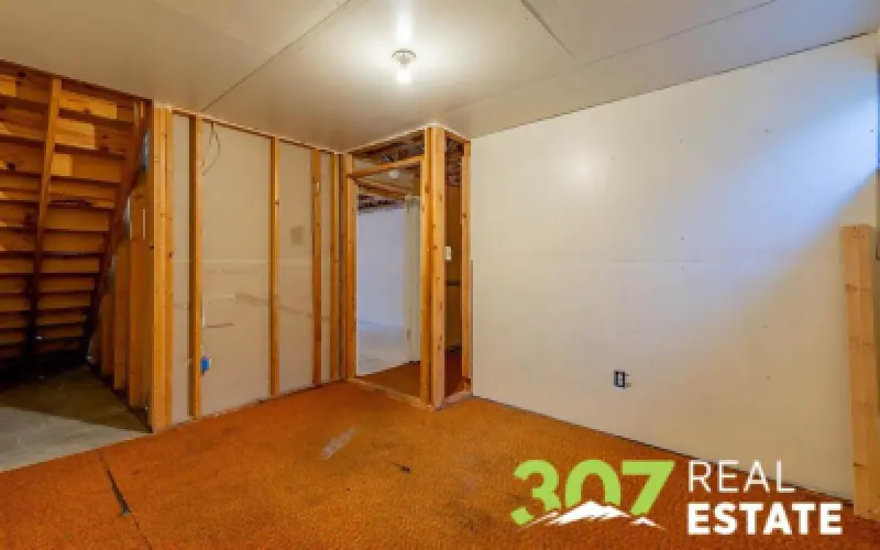 1649 Park Dr Cody #19