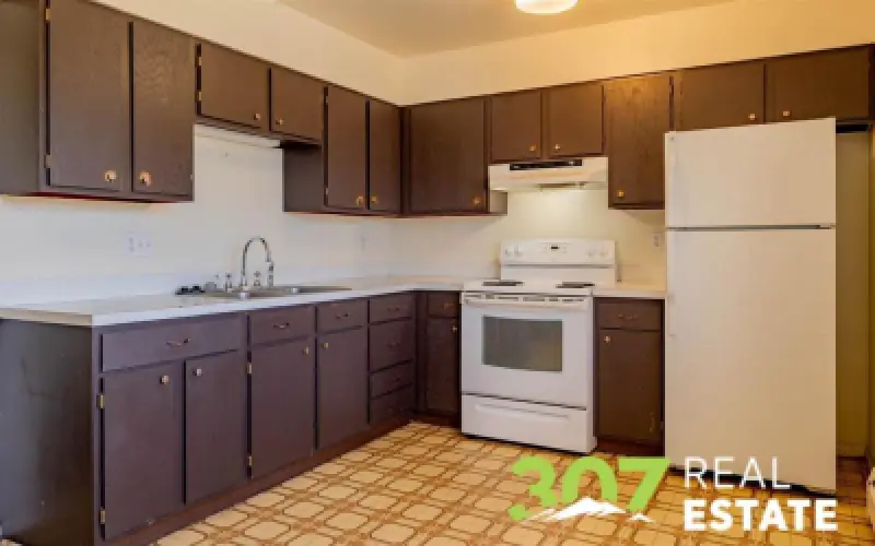 1649 Park Dr Cody #3