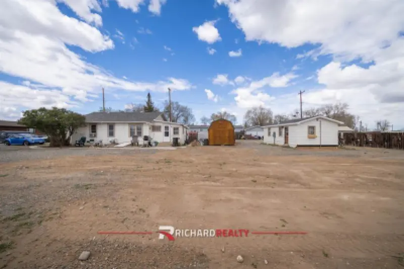 747 Jefferson St Powell #3