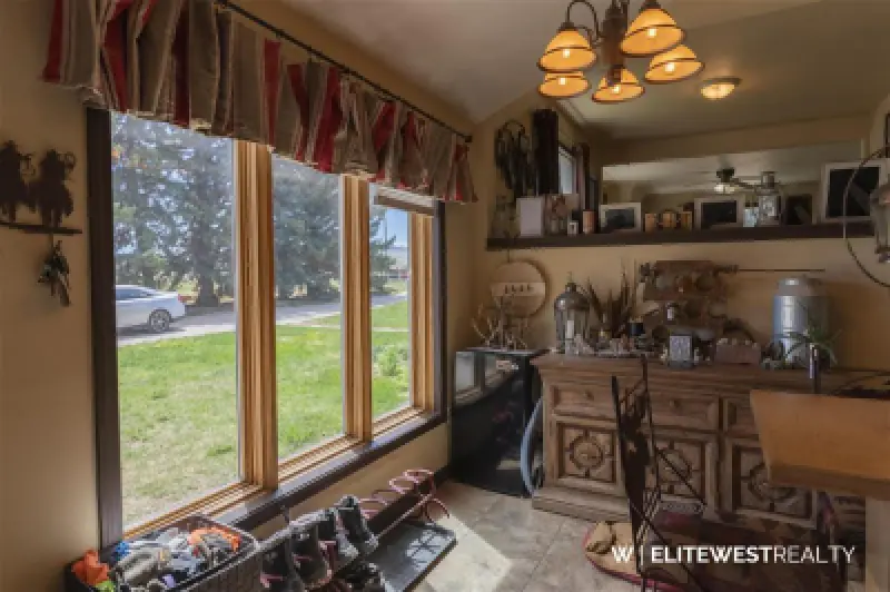 1083 Road 22 Powell #32
