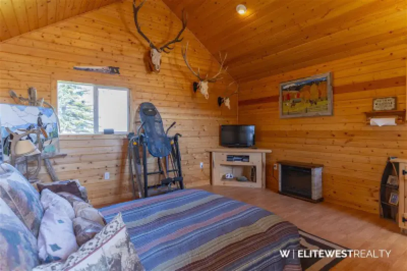 1083 Road 22 Powell #44