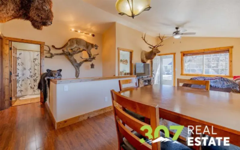 1643 Stella Ct Cody #10