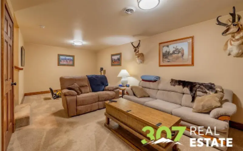 1643 Stella Ct Cody #20