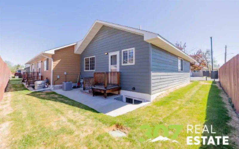 1643 Stella Ct Cody #25