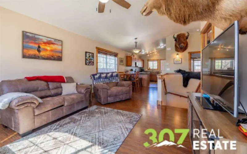 1643 Stella Ct Cody #4