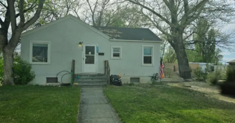 330 Idaho Ave Lovell #1