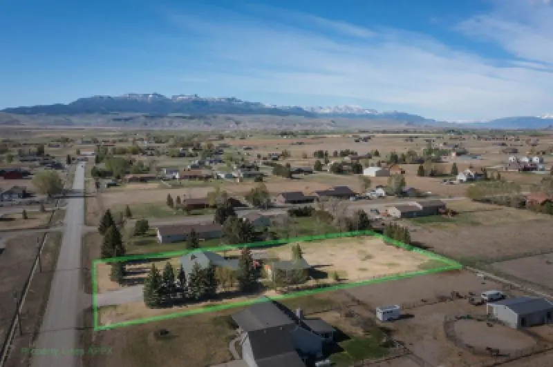 29 Mountain Dr Cody #6