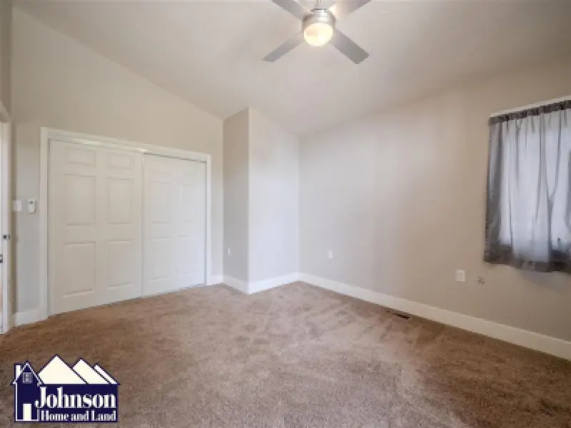 852 Garfield Ave Lovell #24
