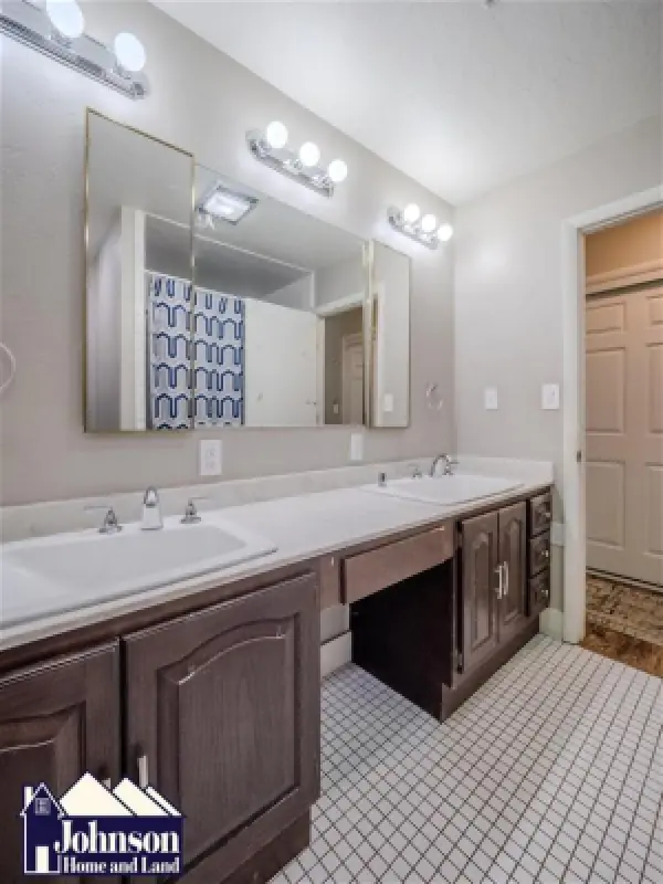 852 Garfield Ave Lovell #35