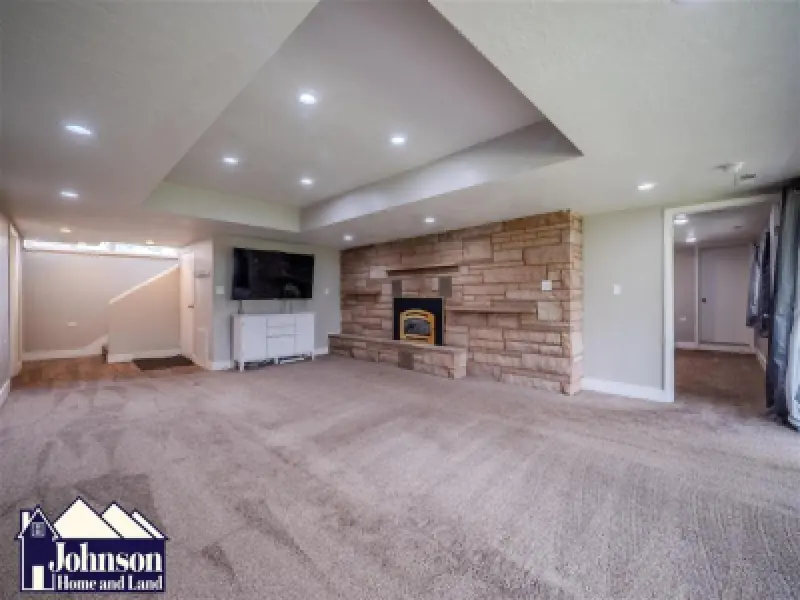 852 Garfield Ave Lovell #5