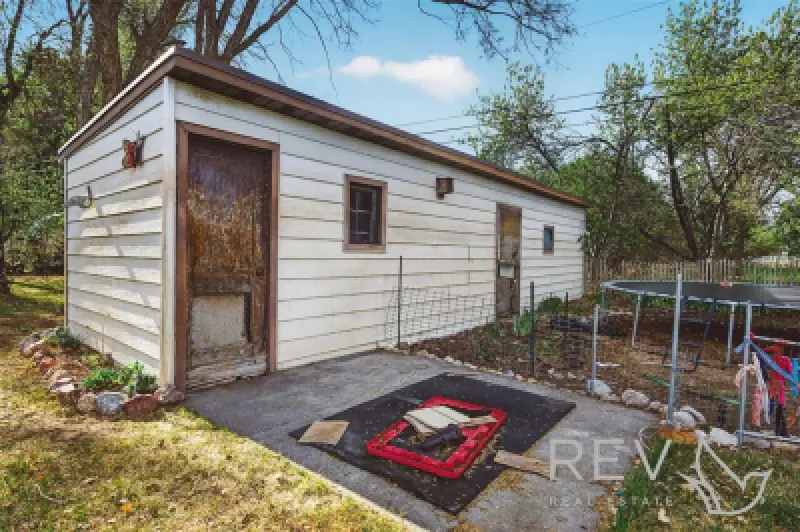 2525 Ina Ave Cody #6
