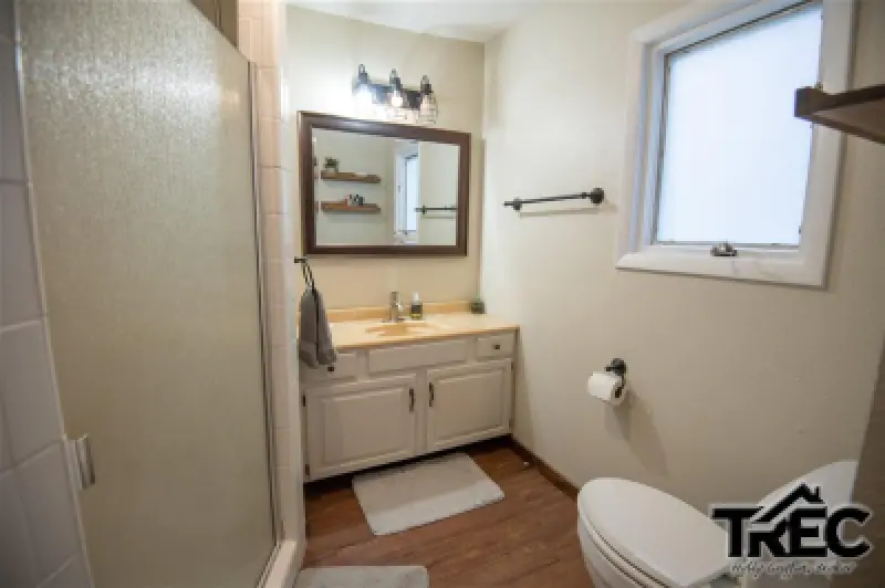 295 Division St Cowley #12