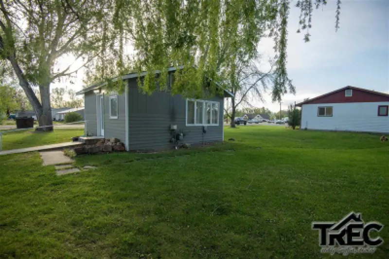 295 Division St Cowley #22
