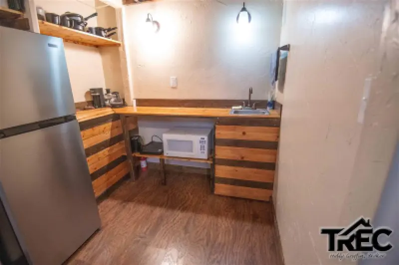 295 Division St Cowley #25