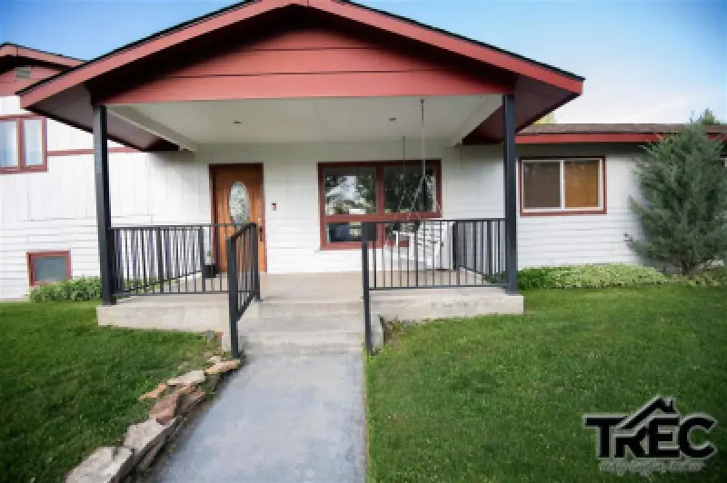 295 Division St Cowley #28