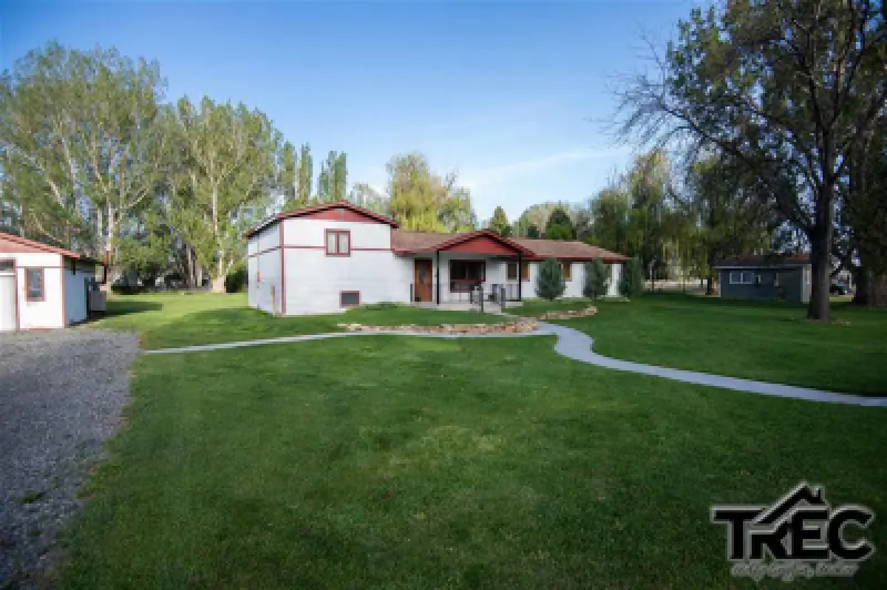 295 Division St Cowley #30