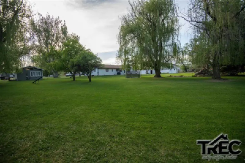 295 Division St Cowley #34