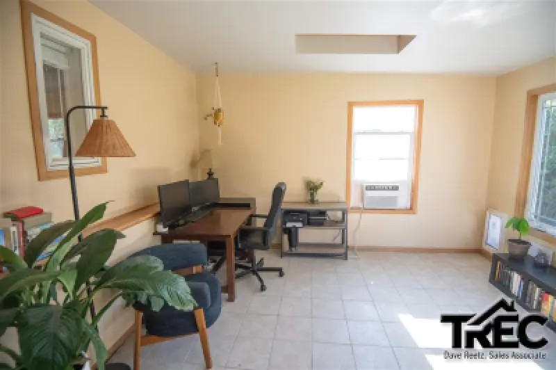 519 Avenue E Powell #20
