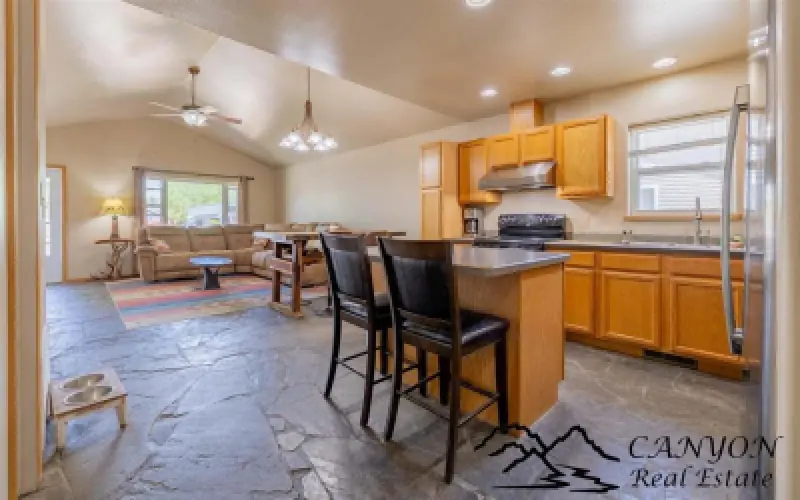 1014 Glade Ct Cody #2