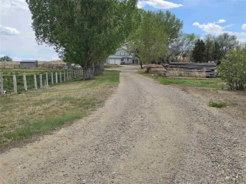 1302 Ten Mile Dr Worland #12