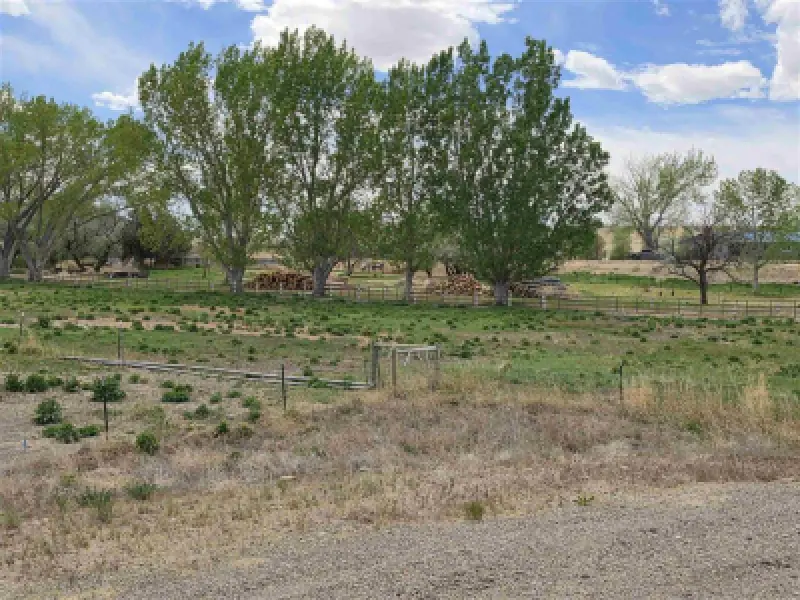 1302 Ten Mile Dr Worland #15
