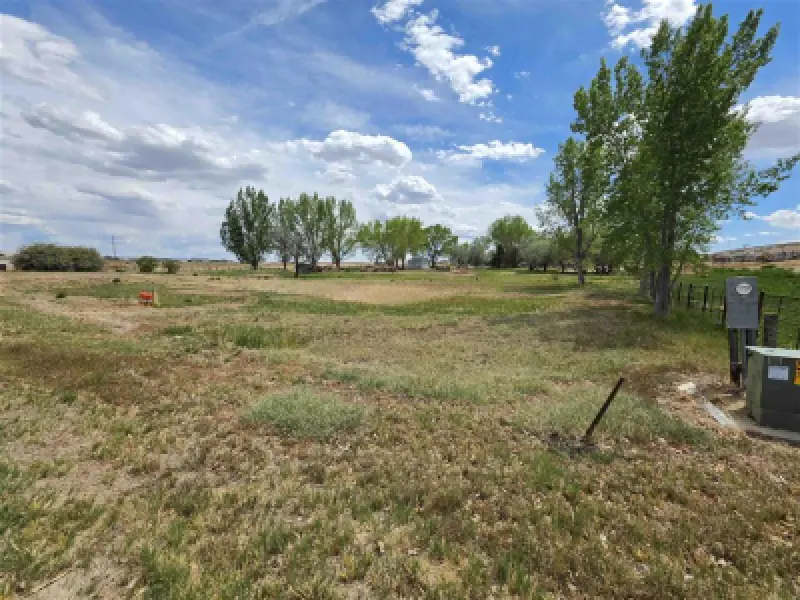 1302 Ten Mile Dr Worland #16