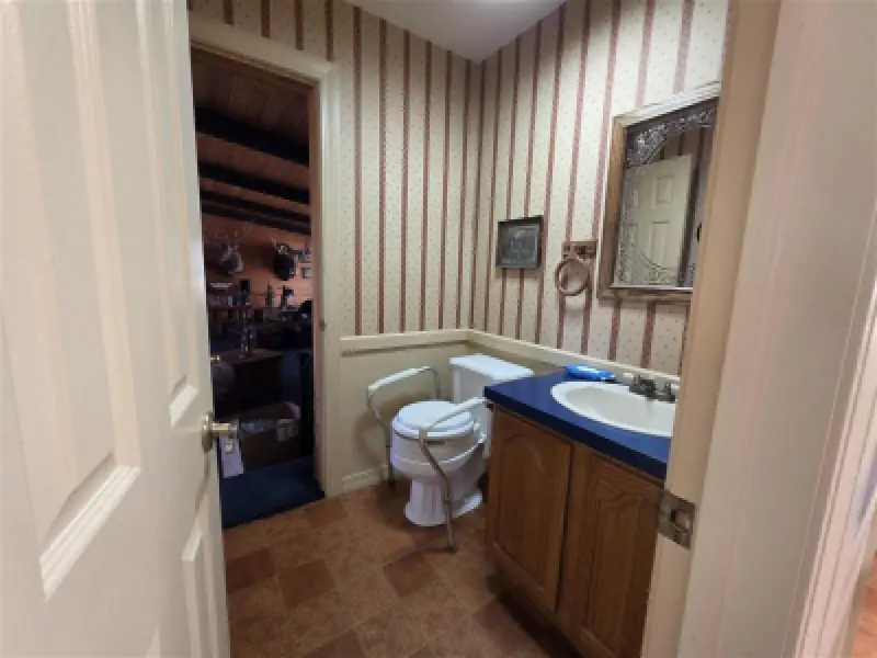 1302 Ten Mile Dr Worland #32