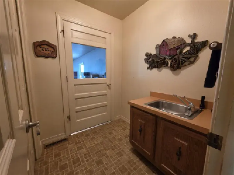 1302 Ten Mile Dr Worland #36