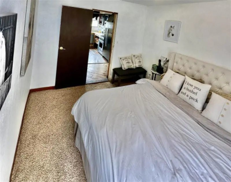 1318 Lane 12 Worland #18