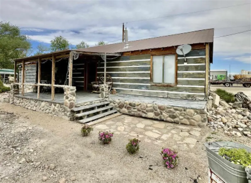 1318 Lane 12 Worland #44