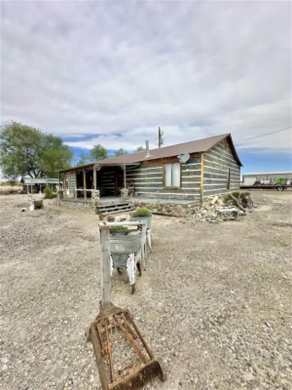 1318 Lane 12 Worland #48