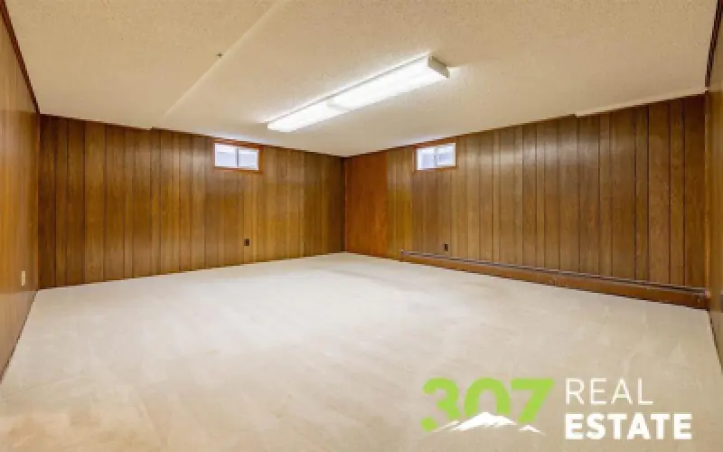 1220 Meadow Ln Ave Cody #24