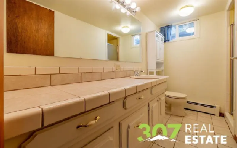 1220 Meadow Ln Ave Cody #28