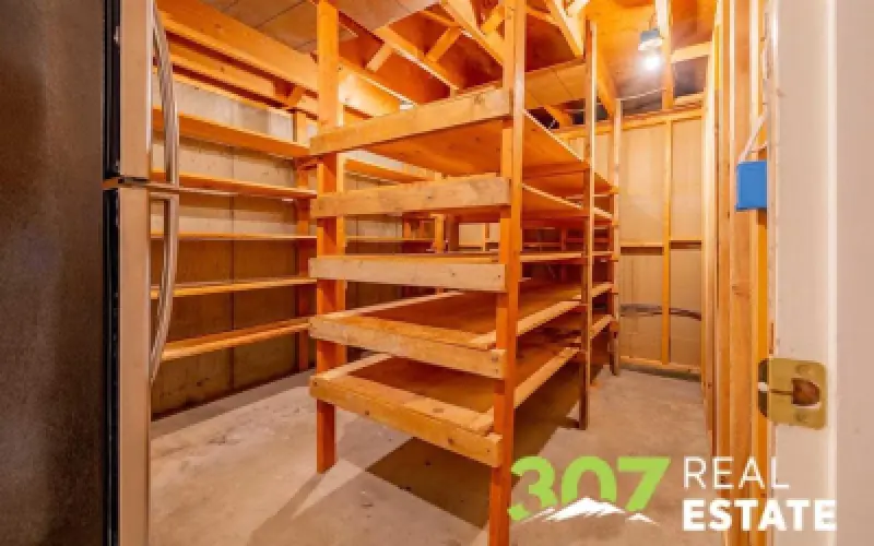 1220 Meadow Ln Ave Cody #32