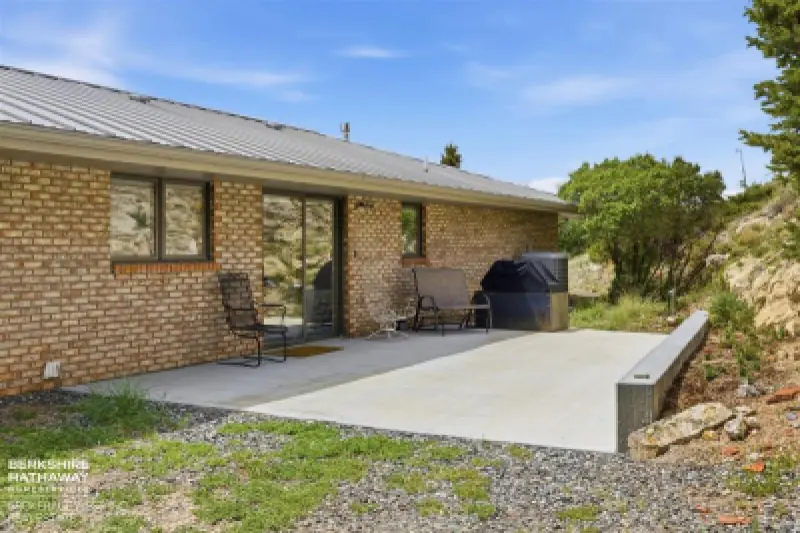 277 Southfork Rd Cody #40