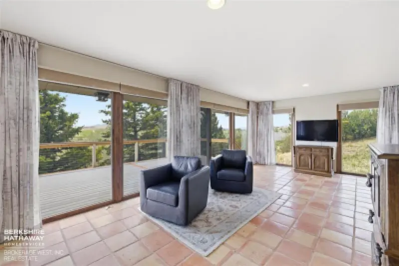 277 Southfork Rd Cody #9