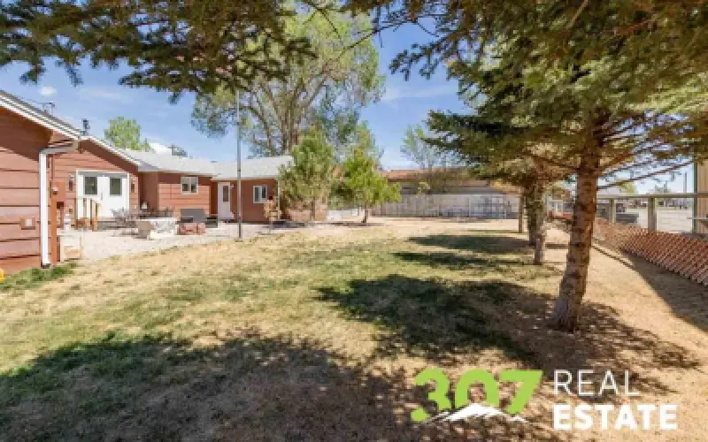 868 E North St Powell #22