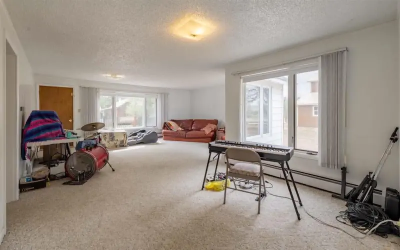 1002 Lane 11 1/2 Powell #114
