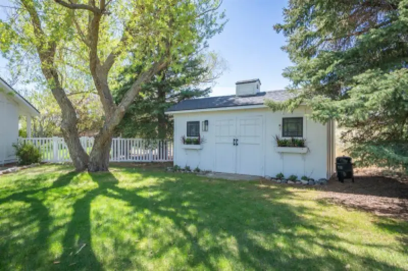 502 Skyline Dr Cody #63