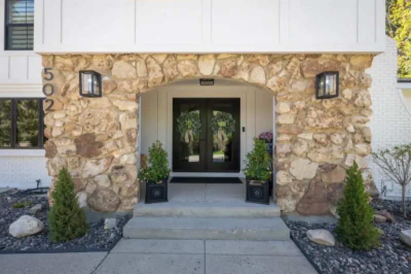 502 Skyline Dr Cody #9