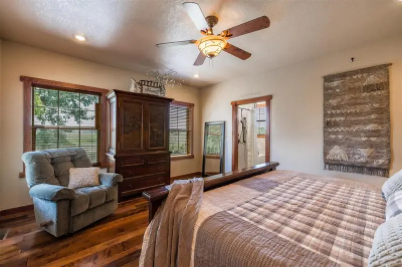 1132 Lane 12 Lovell #11