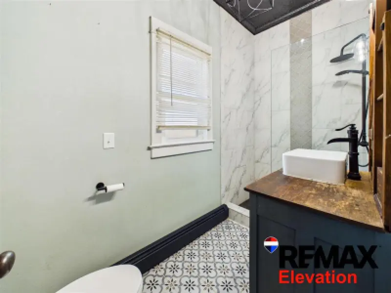 1026 Lane 5 Powell #27
